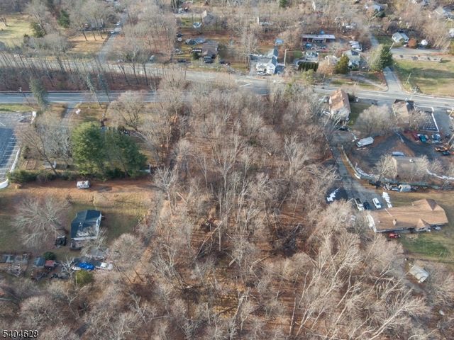 2046 Macopin Rd, West Milford Twp., NJ 07480