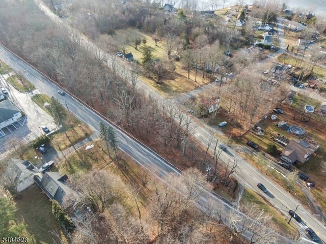 2046 Macopin Rd, West Milford Twp., NJ 07480