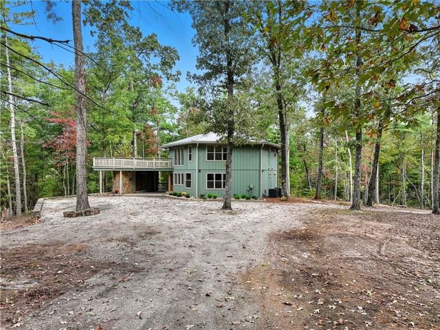 484 Mountain Stream Lane, Lakemont, GA 30552