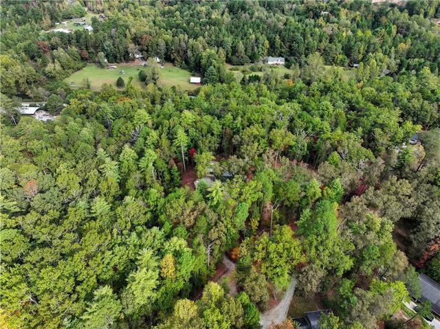 484 Mountain Stream Lane, Lakemont, GA 30552