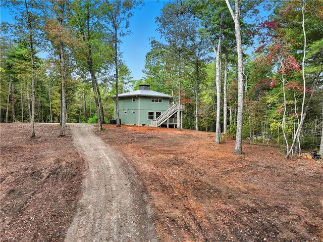 484 Mountain Stream Lane, Lakemont, GA 30552