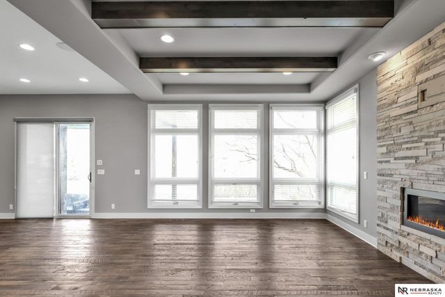 10809 S 186th Avenue, Omaha, NE 68136