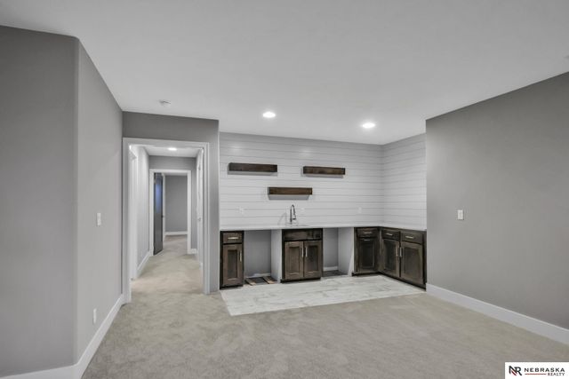 10809 S 186th Avenue, Omaha, NE 68136