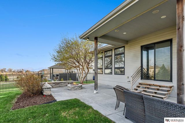 10809 S 186th Avenue, Omaha, NE 68136