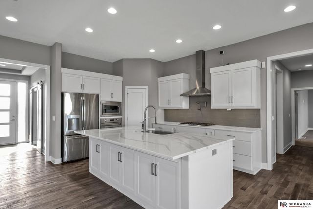 10809 S 186th Avenue, Omaha, NE 68136