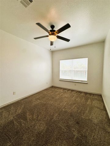 212 Lasso Circle, Mabank, TX 75143