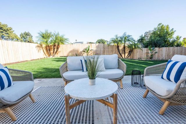 6165 Agee St, San Diego, CA 92122