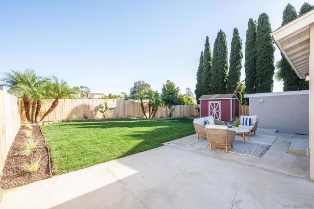 6165 Agee St, San Diego, CA 92122