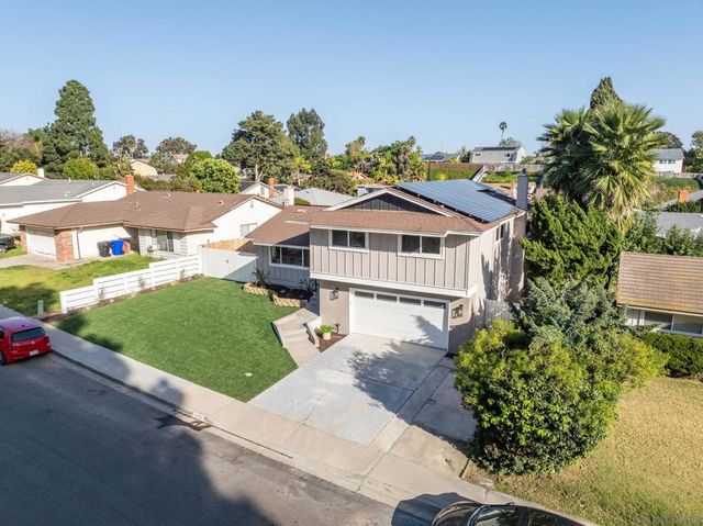 6165 Agee St, San Diego, CA 92122