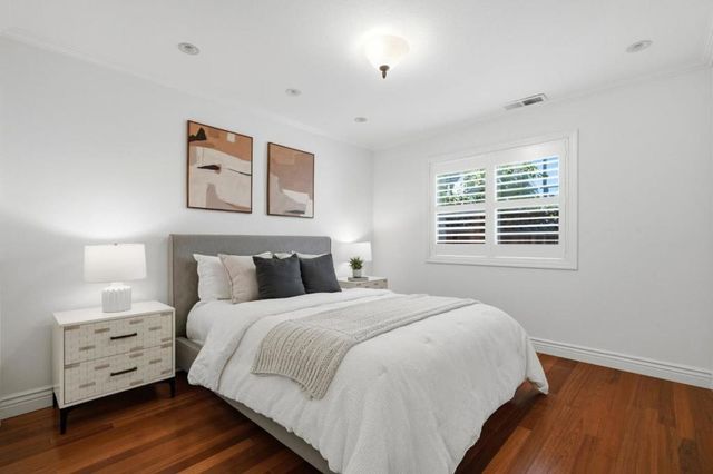 20660 Lomita Avenue, Saratoga, CA 95070