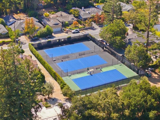 20660 Lomita Avenue, Saratoga, CA 95070