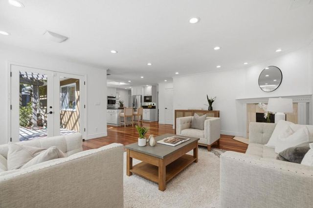 20660 Lomita Avenue, Saratoga, CA 95070