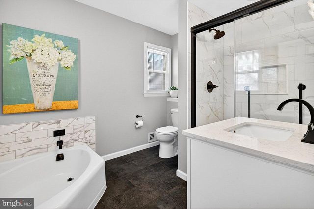 552 N MAIN ST, Hightstown, NJ 08520