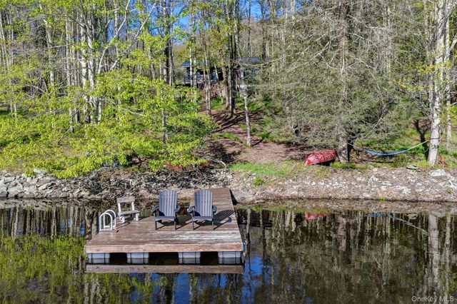 406 Kenoza Trail, Kenoza Lake, NY 12750