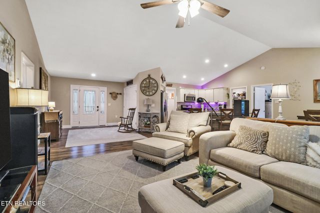 41 Whitetail Run, Crossville, TN 38555
