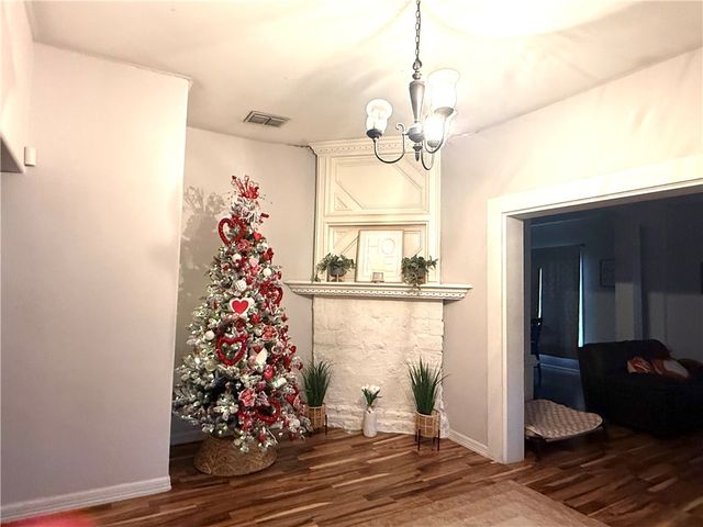 420 E 4th St, Alice, TX 78332