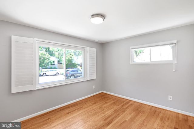 208 N FURMAN ST, Alexandria, VA 22304