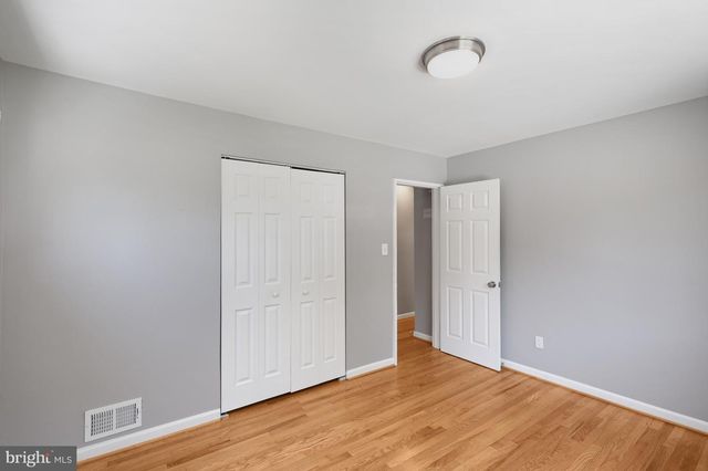 208 N FURMAN ST, Alexandria, VA 22304