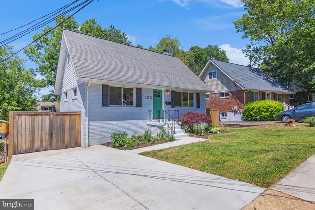 208 N FURMAN ST, Alexandria, VA 22304