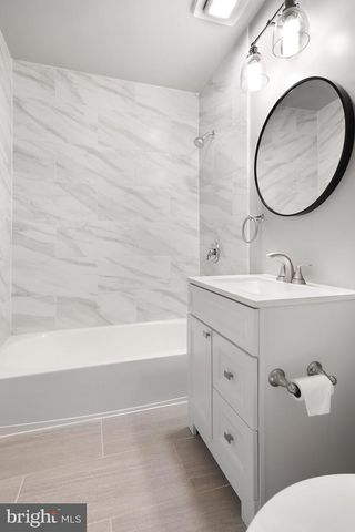 208 N FURMAN ST, Alexandria, VA 22304