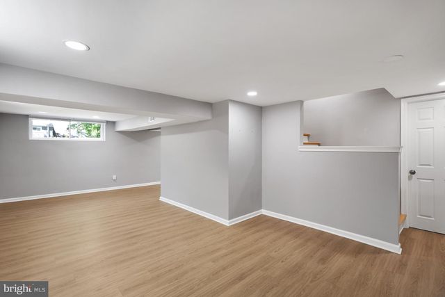 208 N FURMAN ST, Alexandria, VA 22304