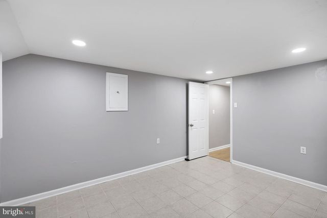 208 N FURMAN ST, Alexandria, VA 22304
