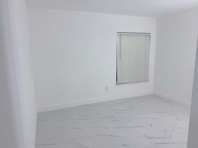 300 E Club Circle 107, Boca Raton, FL 33431
