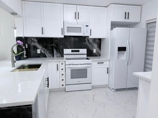 300 E Club Circle 107, Boca Raton, FL 33431