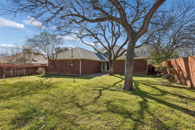 7308 Century Drive, North Richland Hills, TX 76182