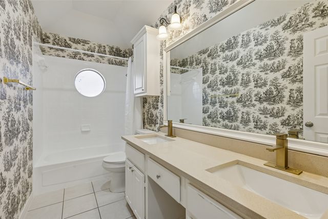 7308 Century Drive, North Richland Hills, TX 76182