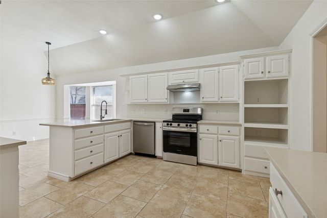 7308 Century Drive, North Richland Hills, TX 76182