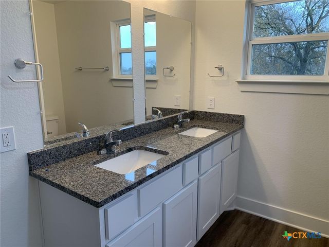 1854 Royal Loop, Belton, TX 76513