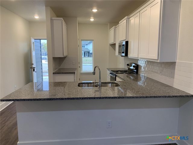 1854 Royal Loop, Belton, TX 76513