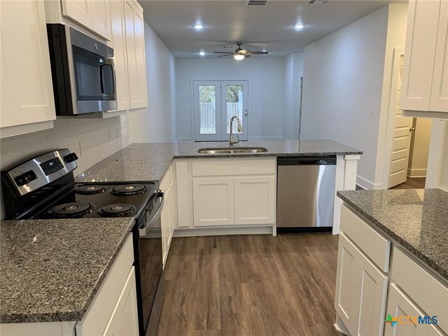 1854 Royal Loop, Belton, TX 76513