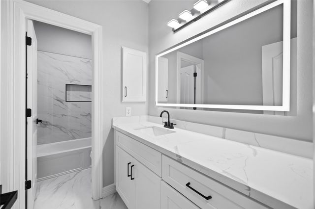 3018 Schumann Oaks Drive, Spring, TX 77386