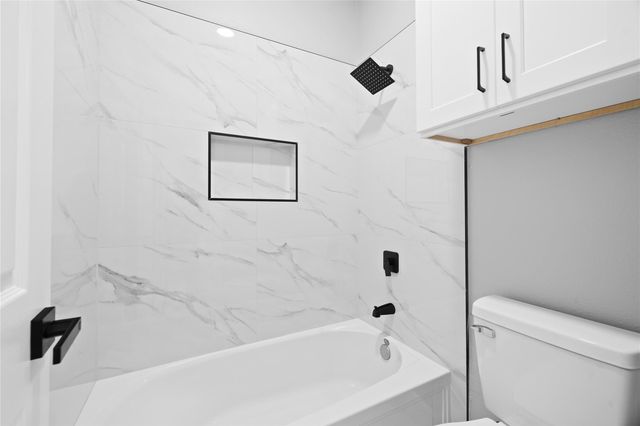 3018 Schumann Oaks Drive, Spring, TX 77386