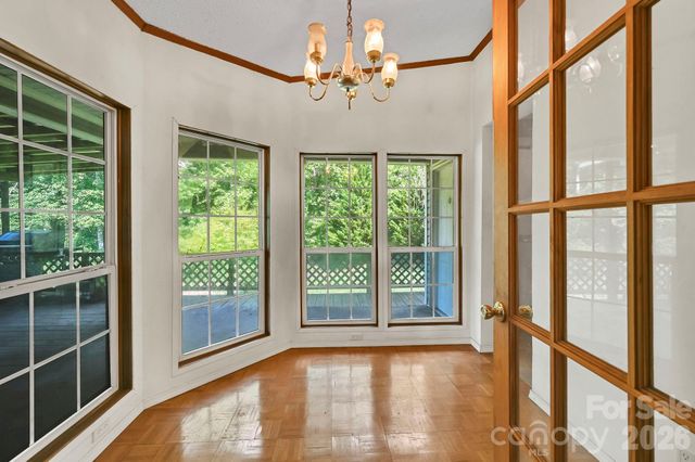 284 Paul Gosnell Road, Marshall, NC 28753