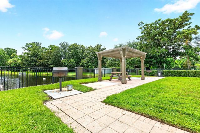 420 SUMMIT RIDGE PLACE 204, Longwood, FL 32779