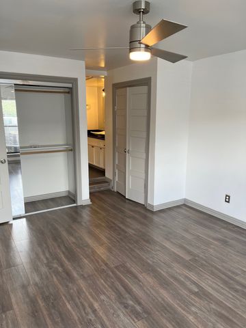 2800 Douglas Avenue 209, Dallas, TX 75219
