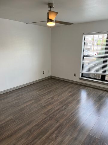 2800 Douglas Avenue 209, Dallas, TX 75219