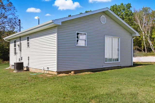 638 N Dade 181, Greenfield, MO 65661