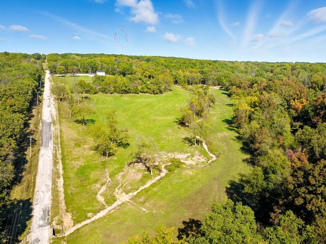 638 N Dade 181, Greenfield, MO 65661