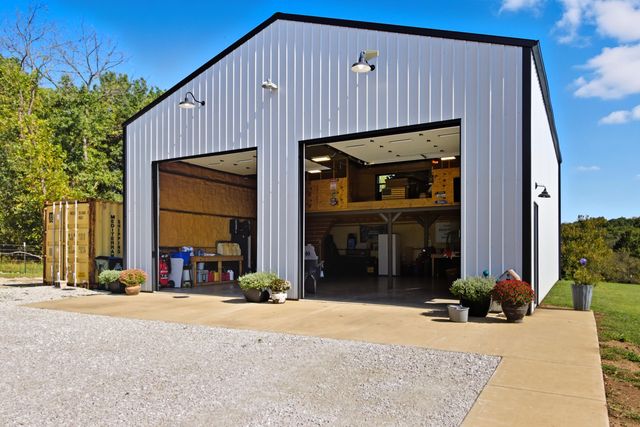 638 N Dade 181, Greenfield, MO 65661