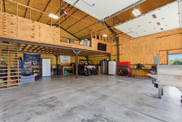 638 N Dade 181, Greenfield, MO 65661