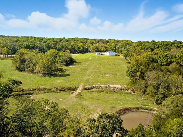 638 N Dade 181, Greenfield, MO 65661