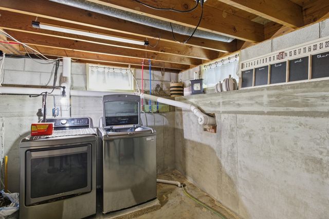 638 N Dade 181, Greenfield, MO 65661