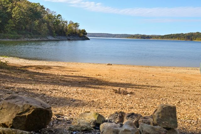 638 N Dade 181, Greenfield, MO 65661