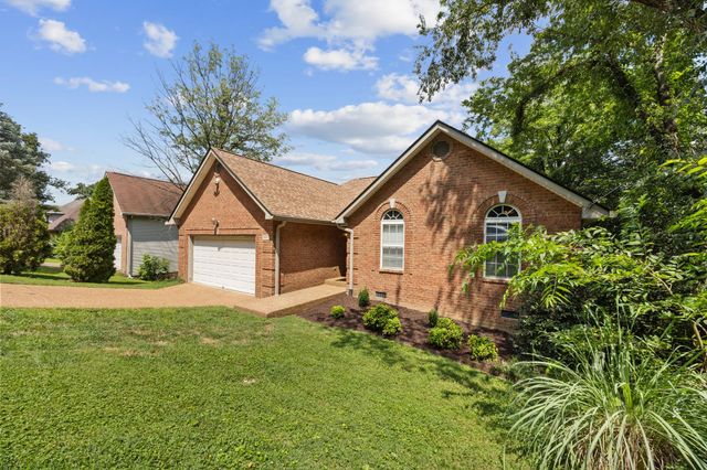 5333 Windypine Dr, Nashville, TN 37211