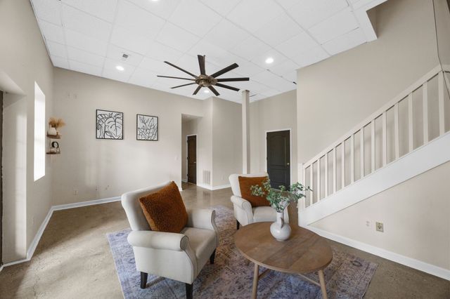 5333 Windypine Dr, Nashville, TN 37211