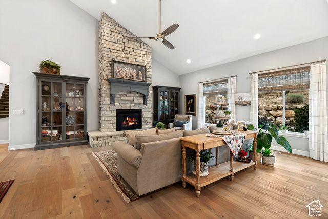 1912 E SOMERSET RIDGE DR, Draper, UT 84020
